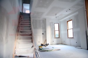Drywall home (816)